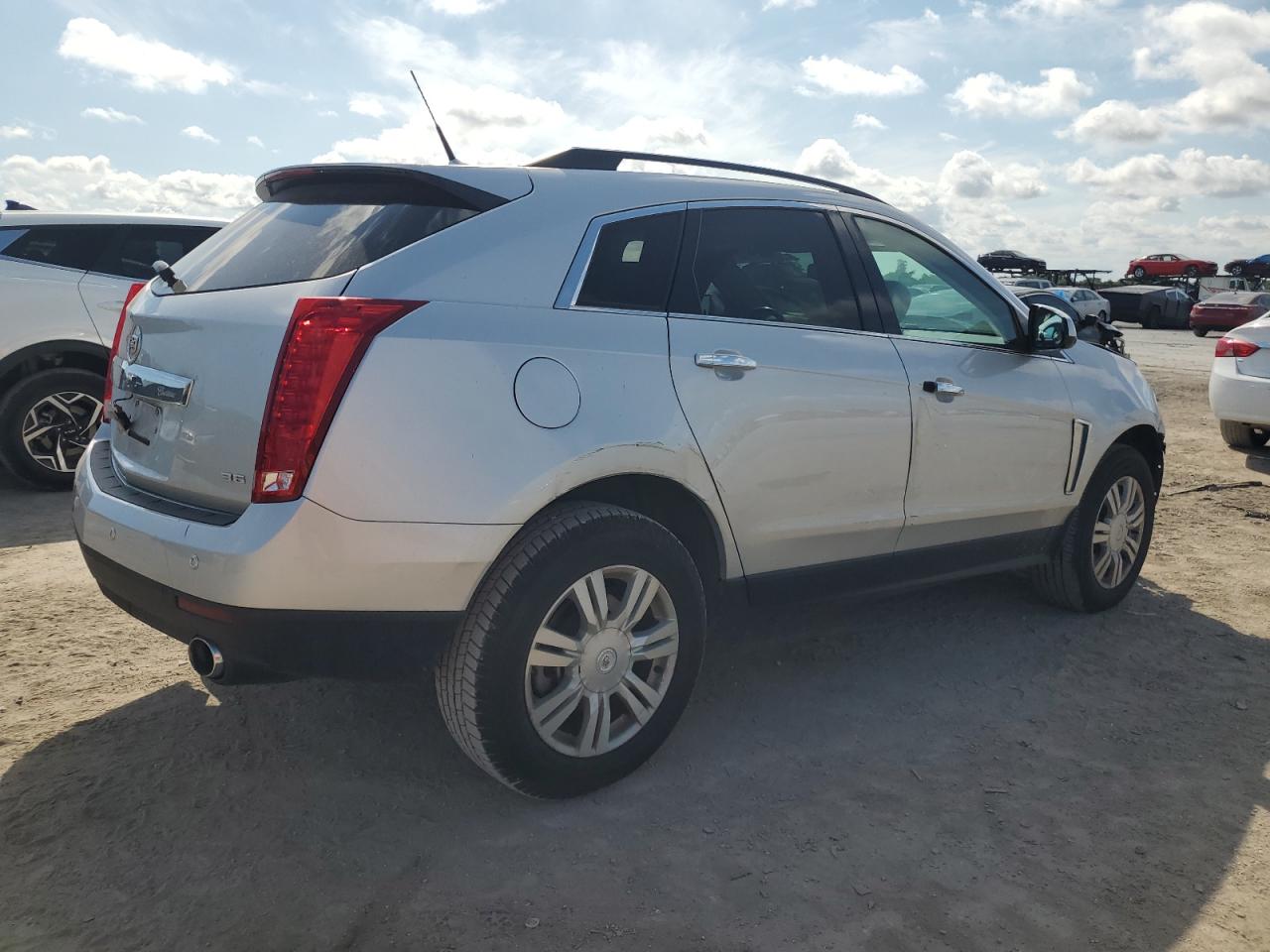 2013 Cadillac SRX - Image 3
