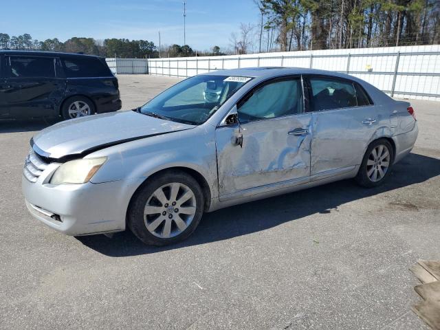 2005 Toyota Avalon Xl