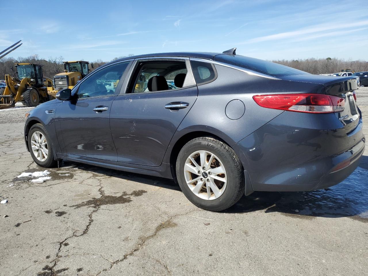 2017 Kia Optima - Image 2
