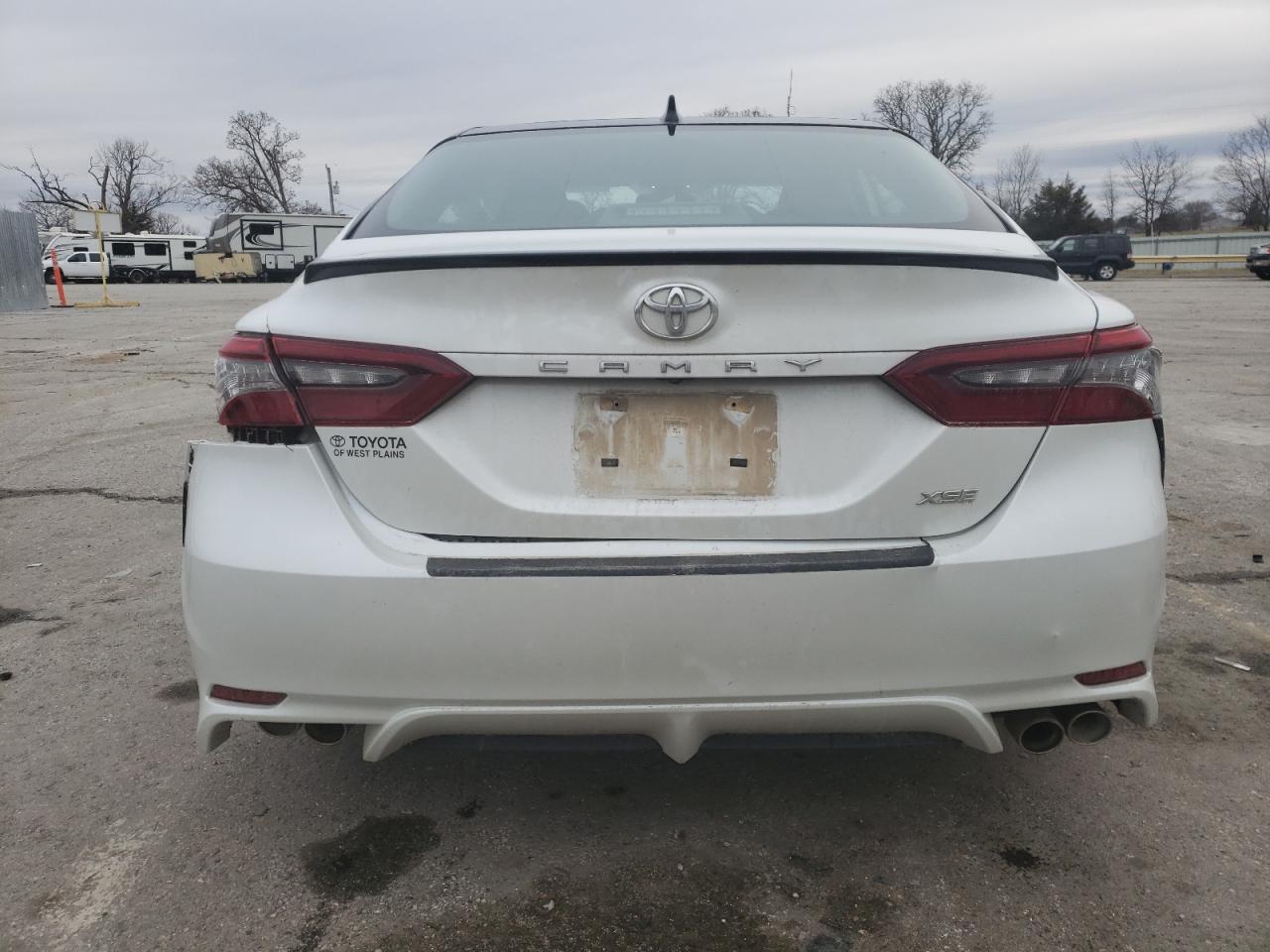 2022 Toyota Camry - Image 6