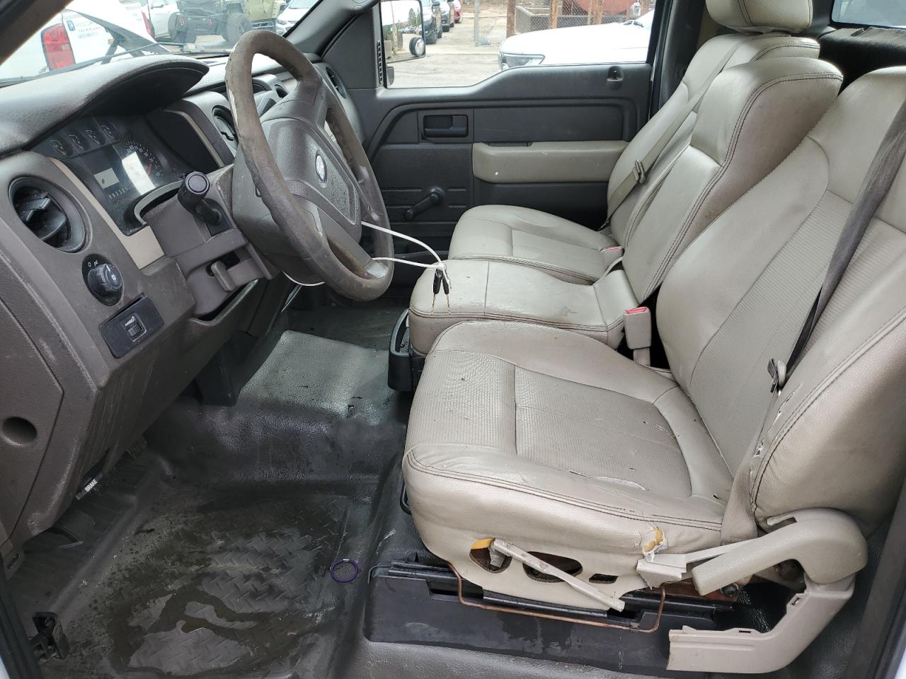 2010 Ford F-150 - Image 7