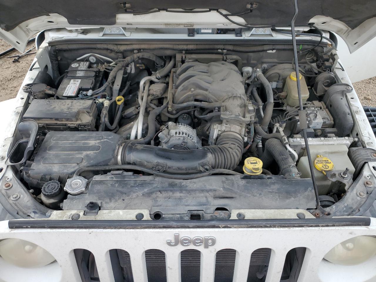 2014 Jeep Wrangler - Image 11