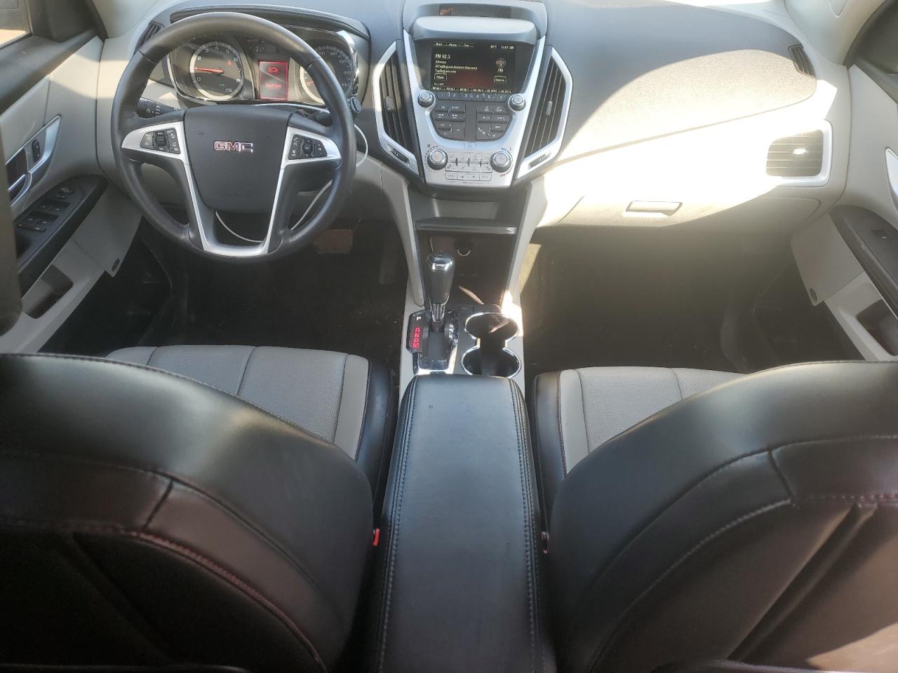 2017 GMC Terrain - Image 8