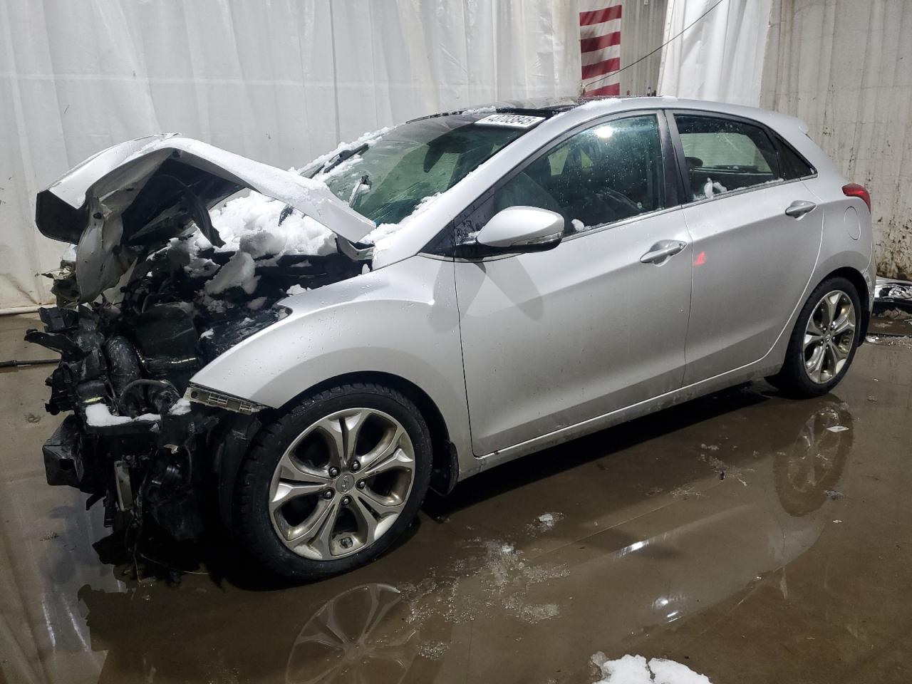 2013 Hyundai Elantra - Image 1