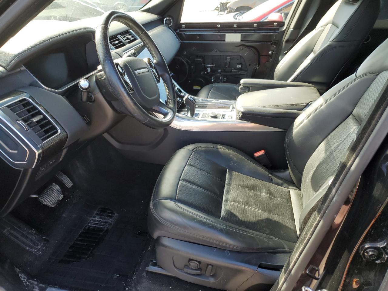 2019 Land Rover Range Rover - Image 7