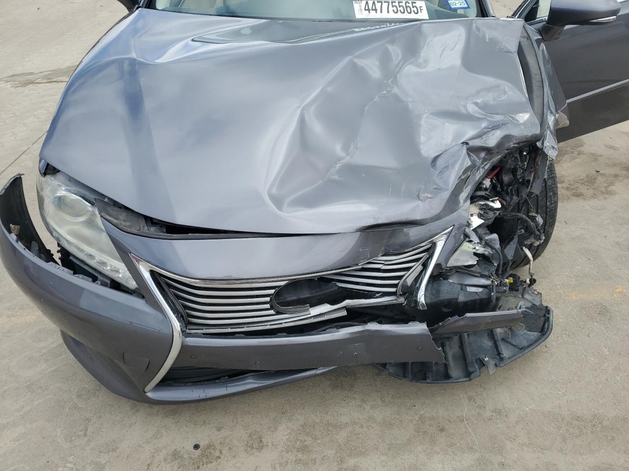 2013 Lexus ES - Image 11