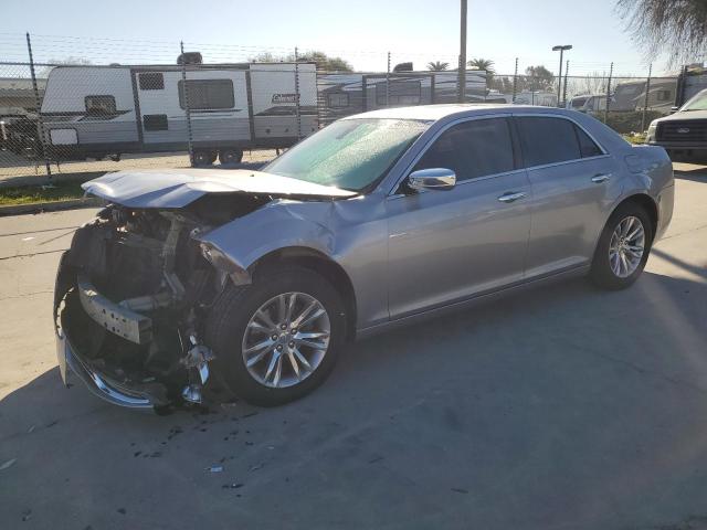 2016 Chrysler 300C 