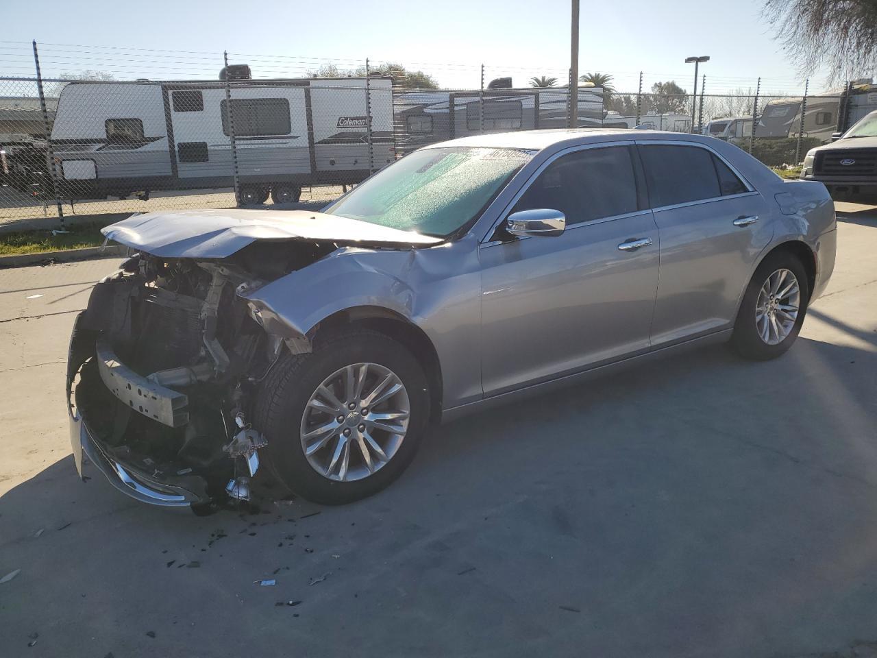 Sacramento, CA에서 판매 중인 2016 Chrysler 300C - Front End