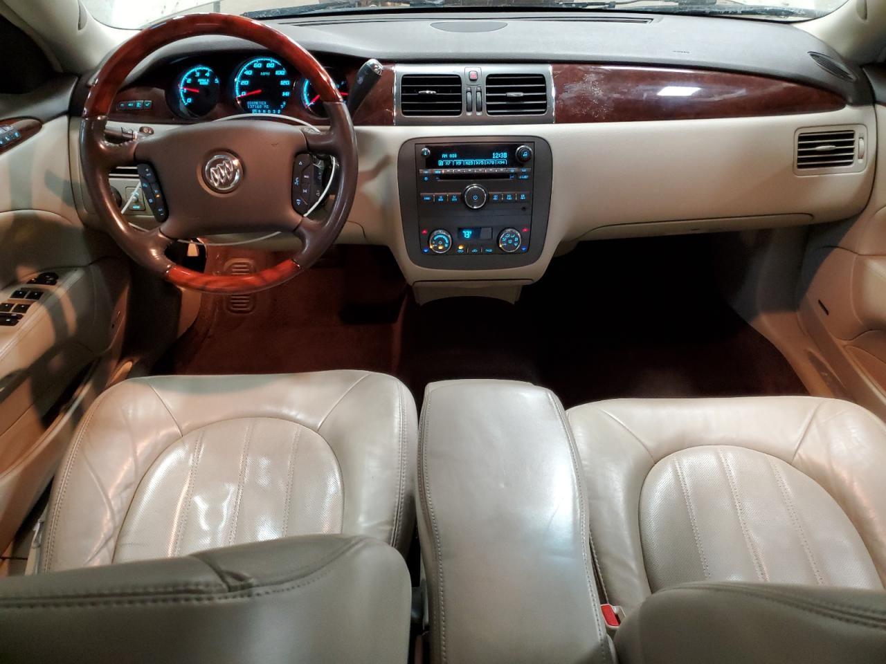 2009 Buick Lucerne - Image 8