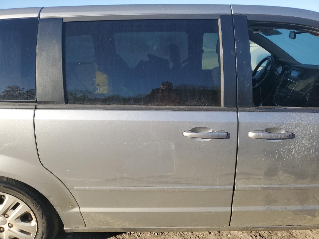 2014 Dodge Caravan - Image 11