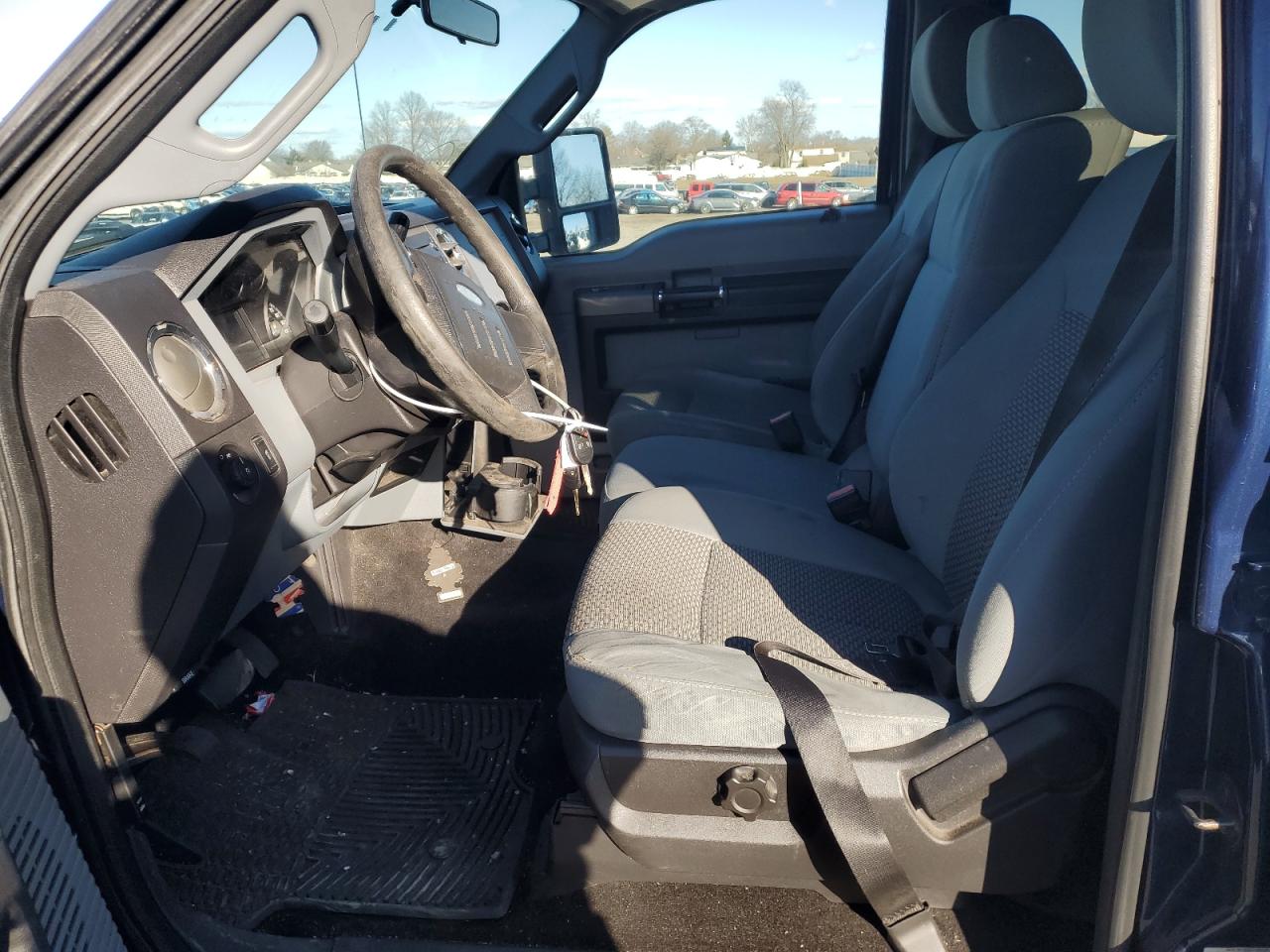 2012 Ford F250 - Image 7