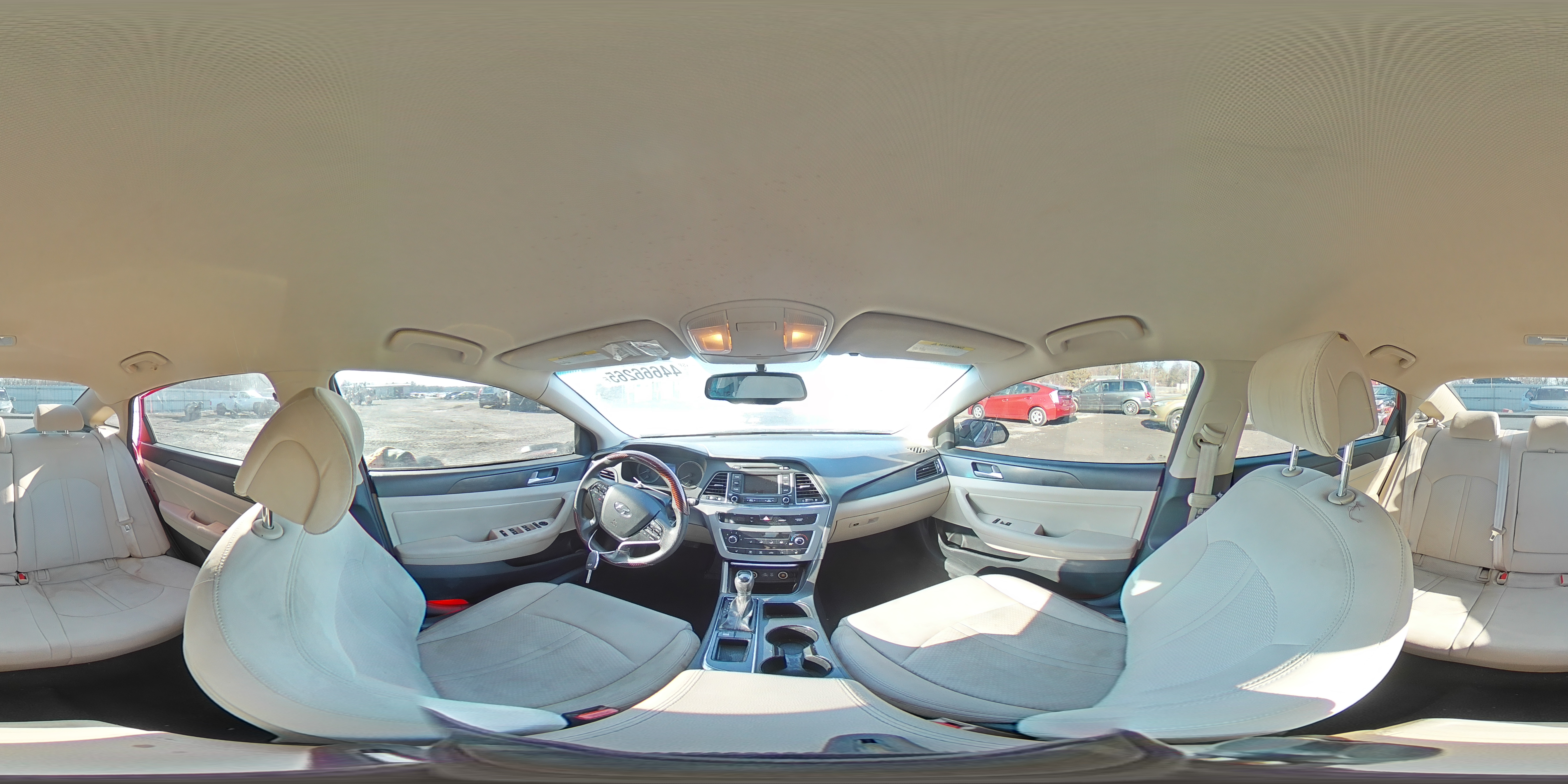 2015 Hyundai Sonata - Image 12