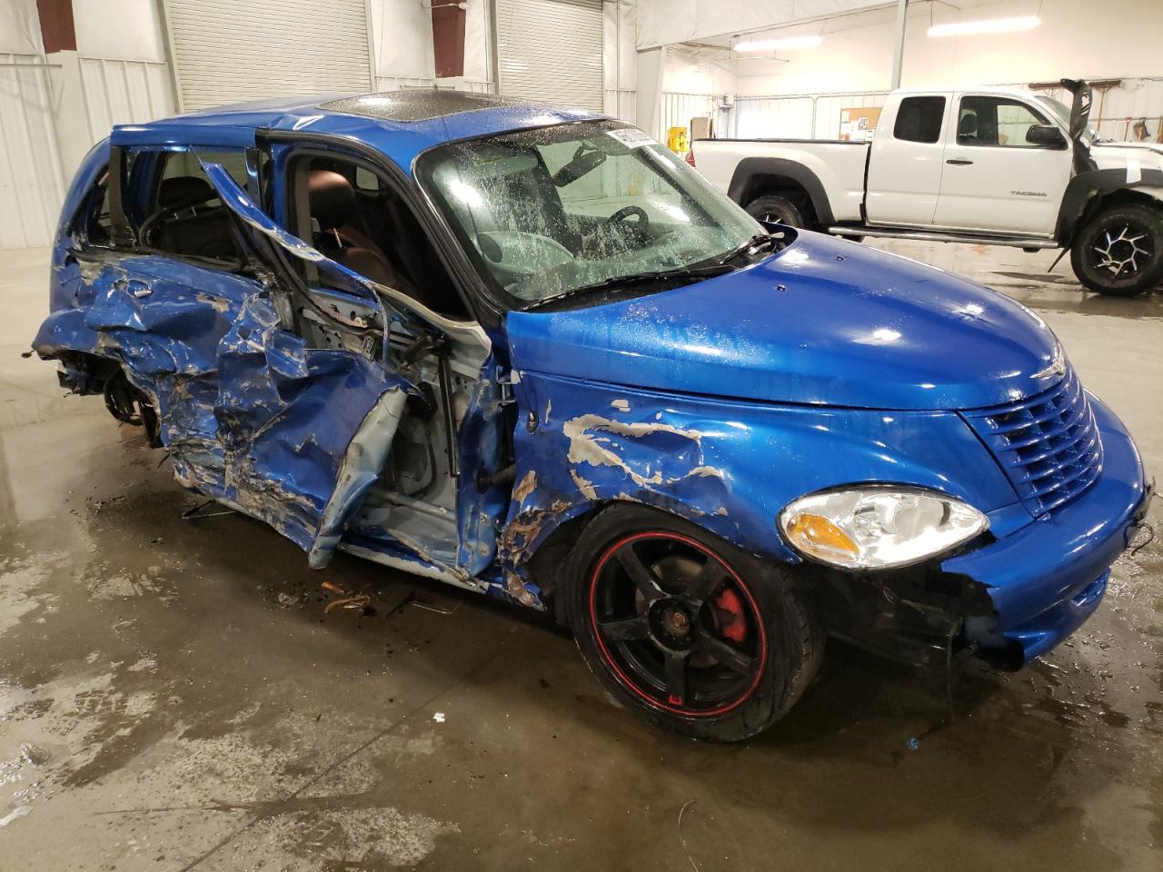 2003 Chrysler PT Cruiser - Image 4