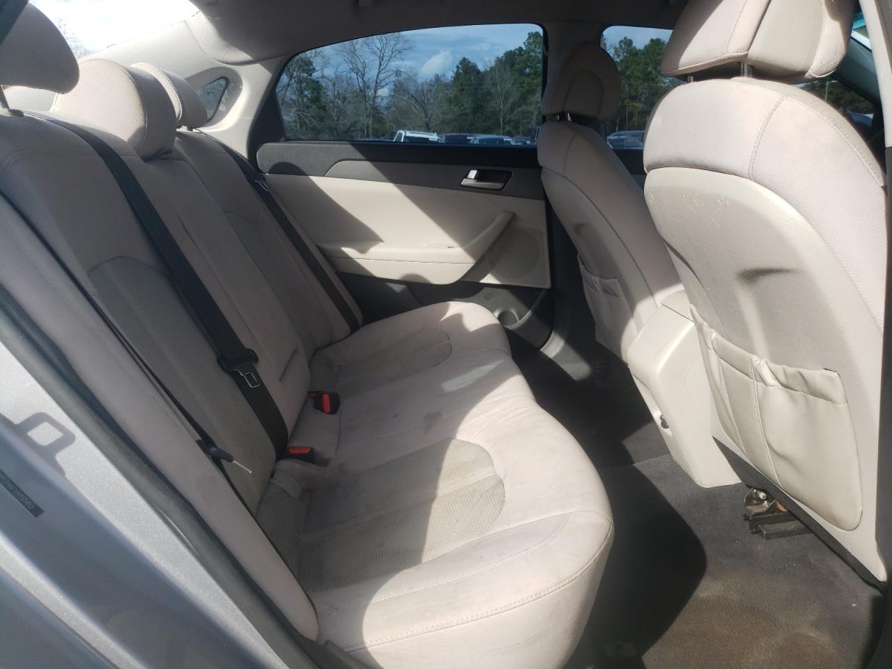 2015 Hyundai Sonata - Image 10