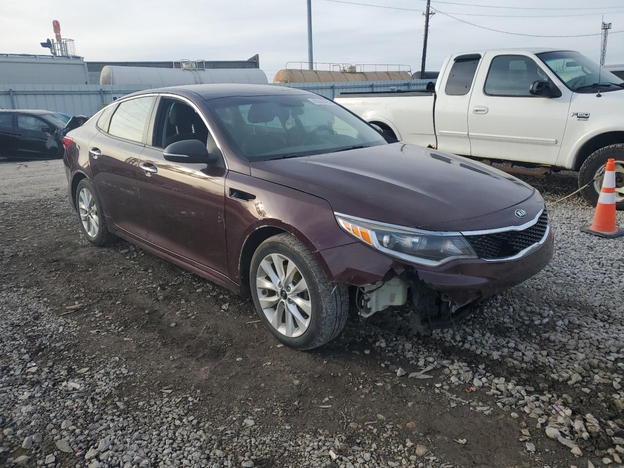 2017 Kia Optima - Image 4