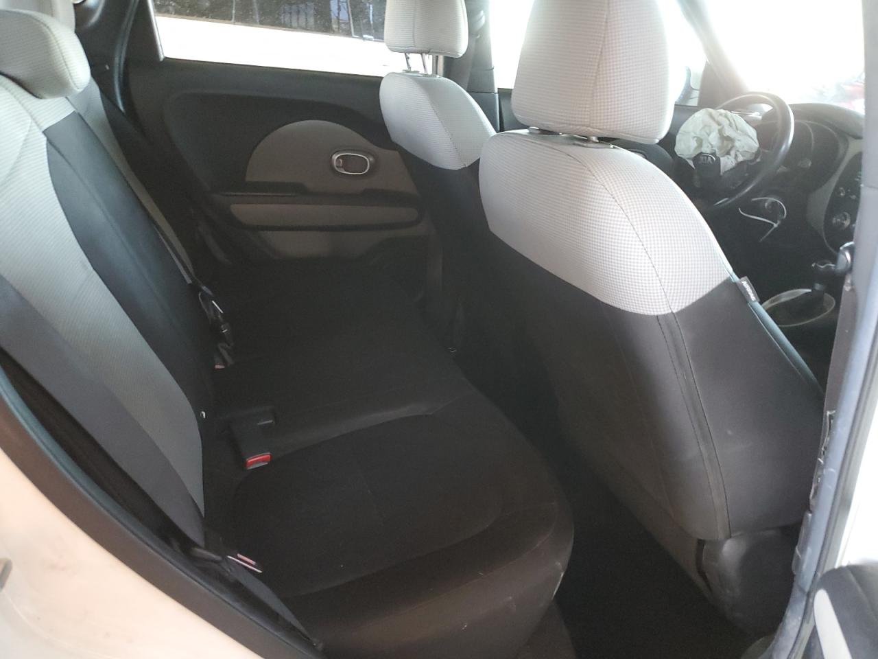 2017 Kia Soul - Image 11