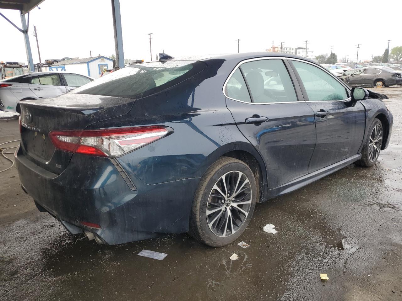 2019 Toyota Camry - Image 3