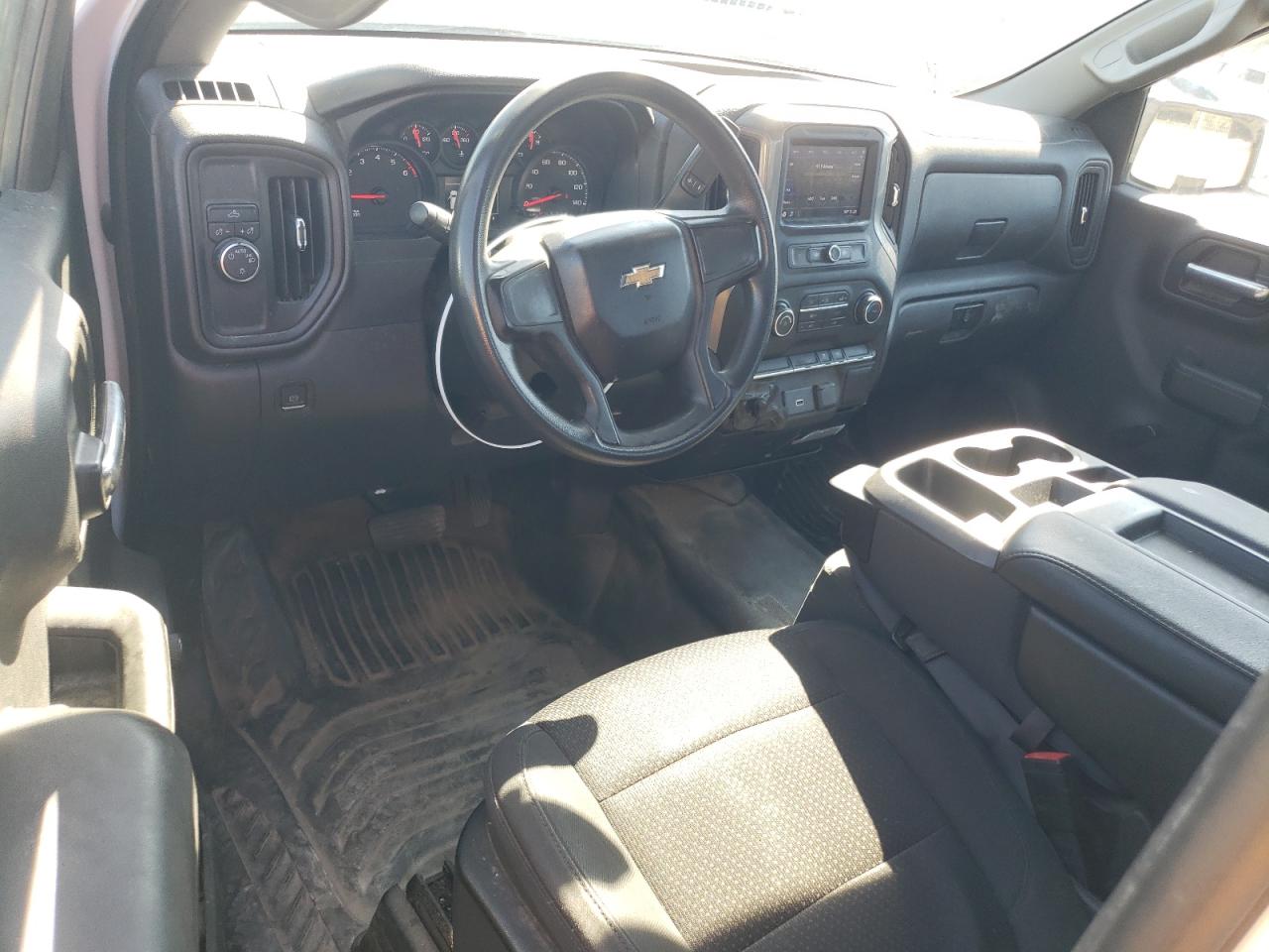 2020 Chevrolet Silverado - Image 8
