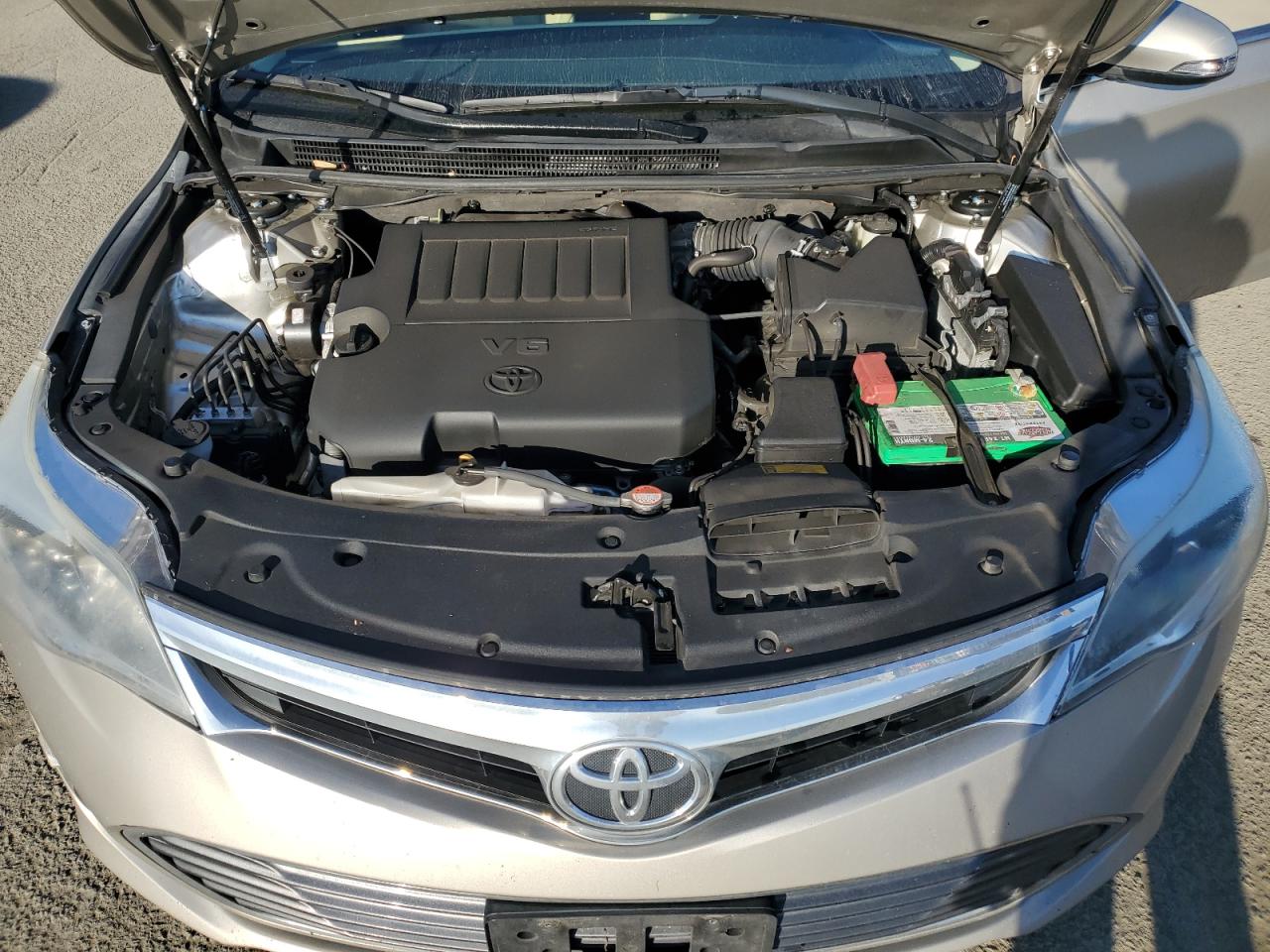 2015 Toyota Avalon - Image 11