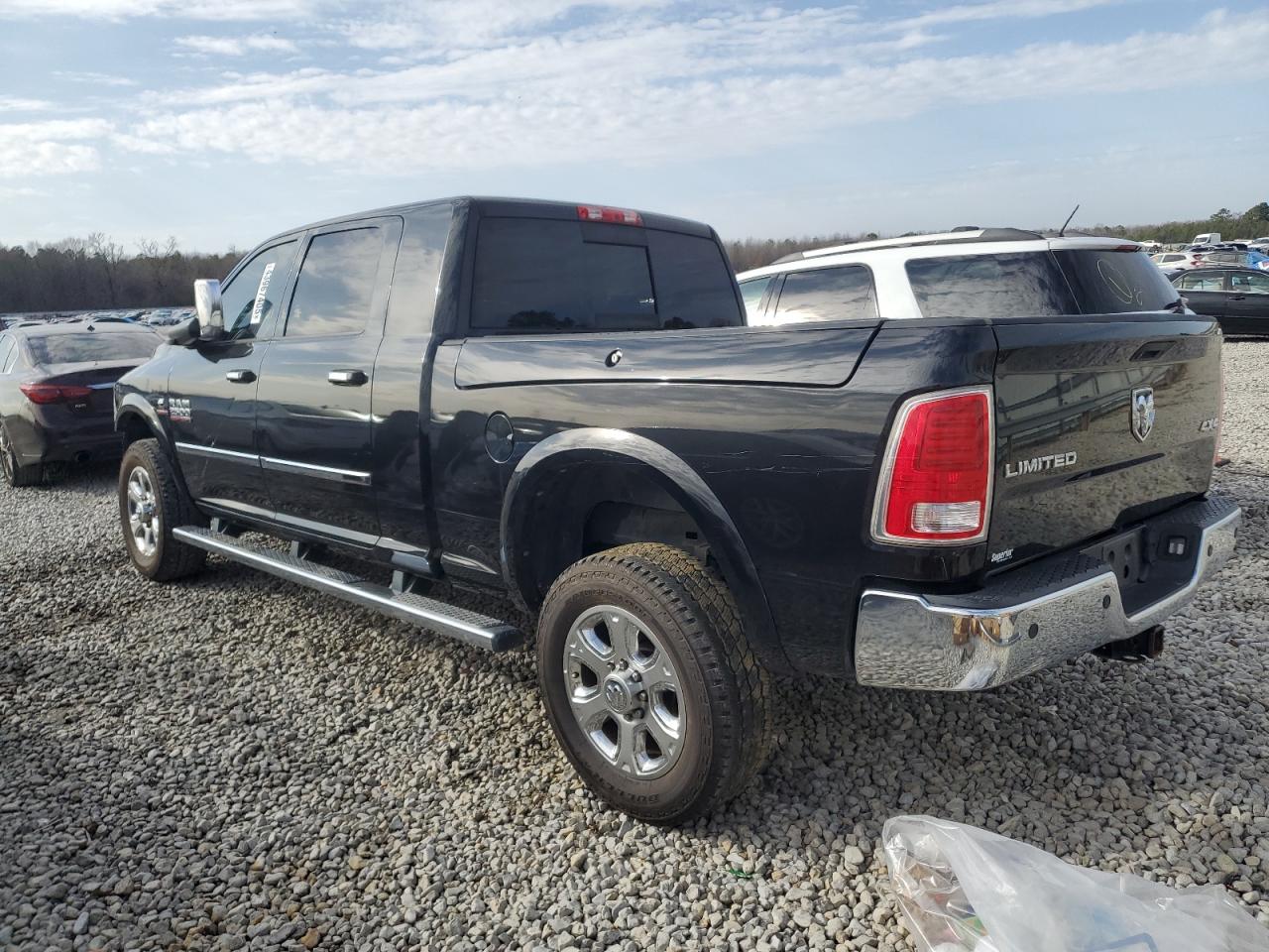 2015 RAM 2500 - Image 2