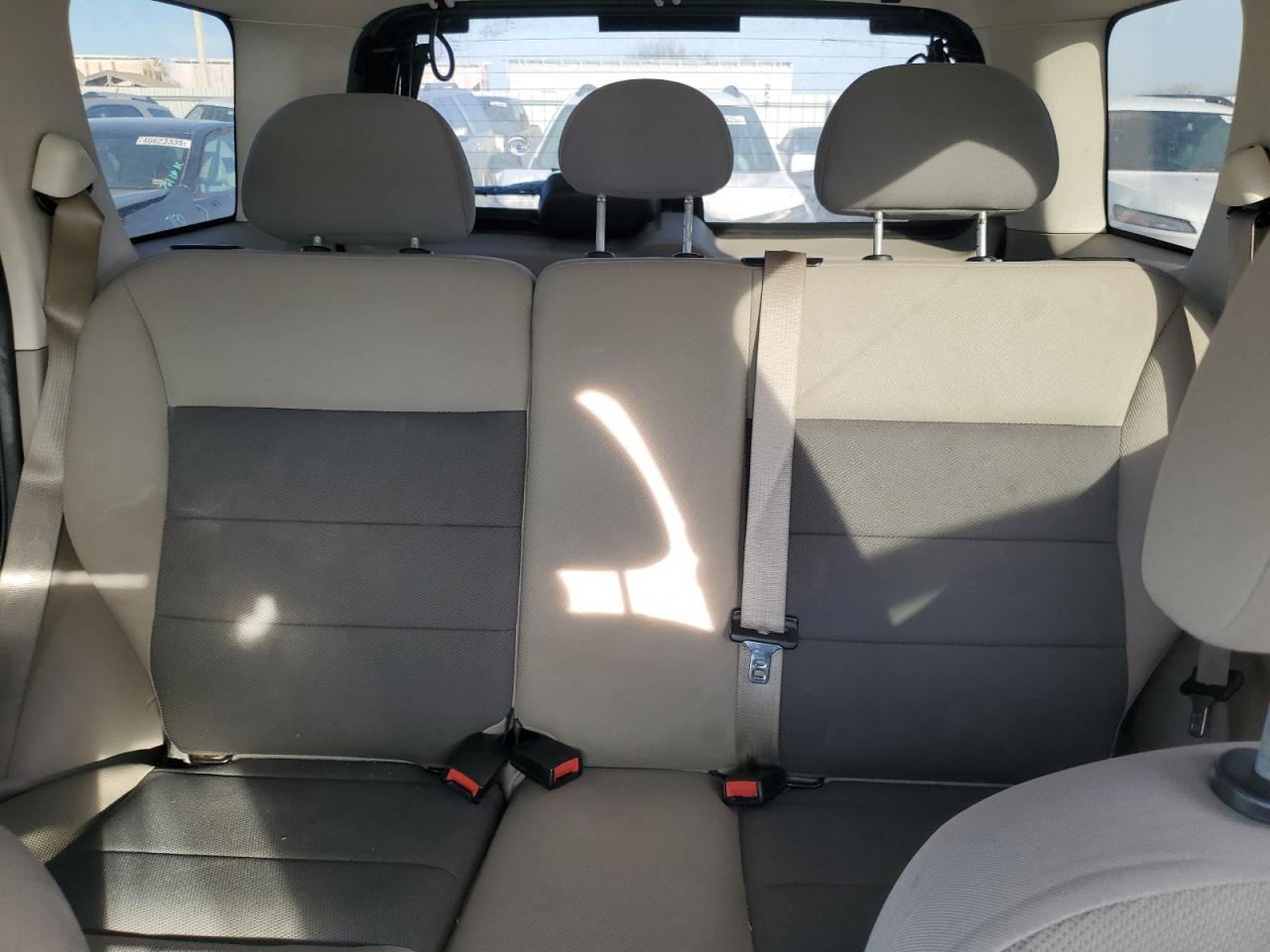 2008 Ford Escape - Image 10
