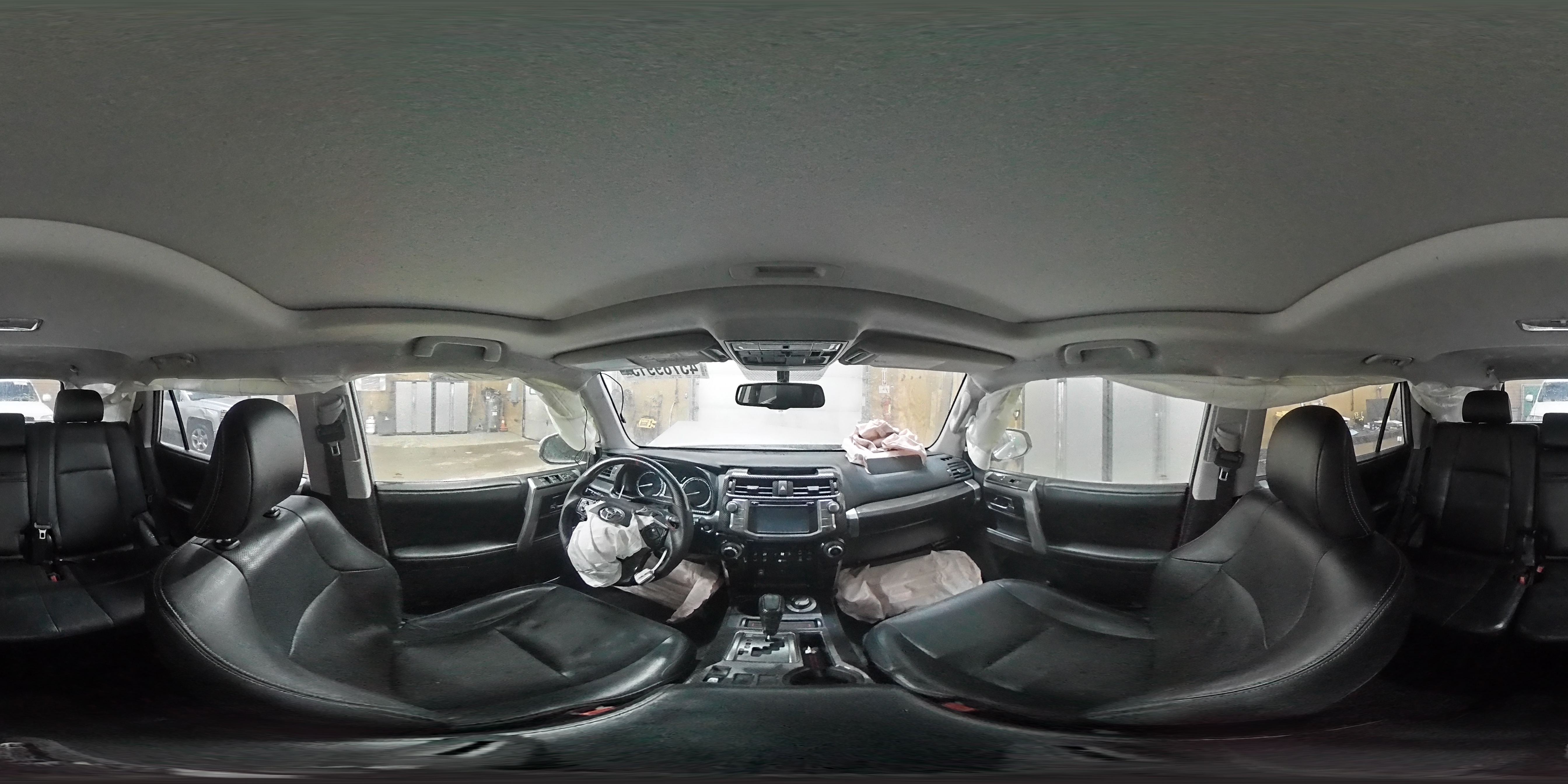 2015 Toyota 4Runner - Image 15