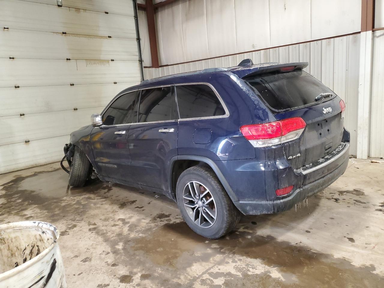 2018 Jeep Grand Cherokee - Image 2