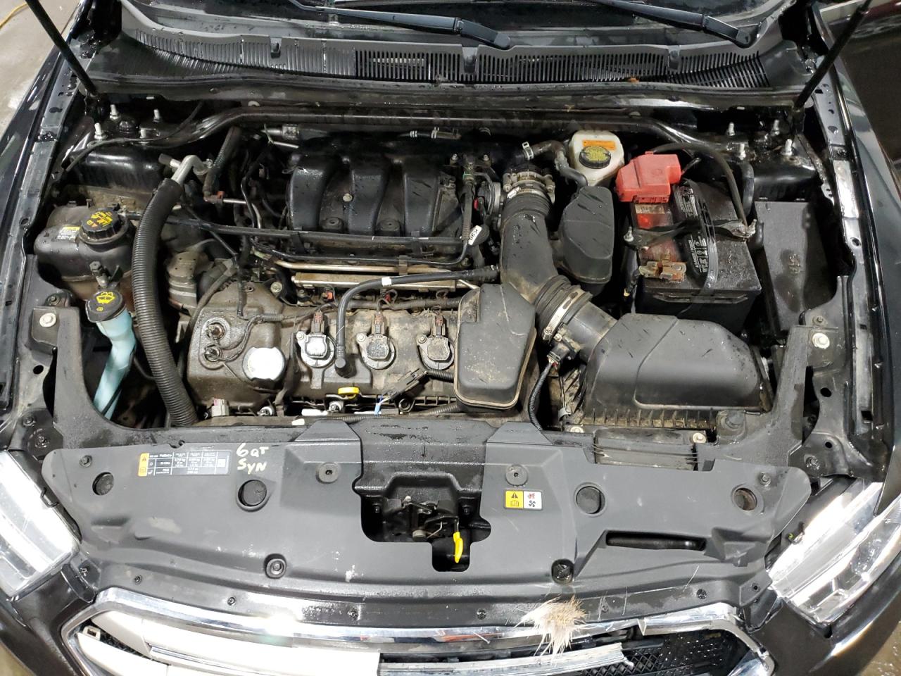 2014 Ford Taurus - Image 12
