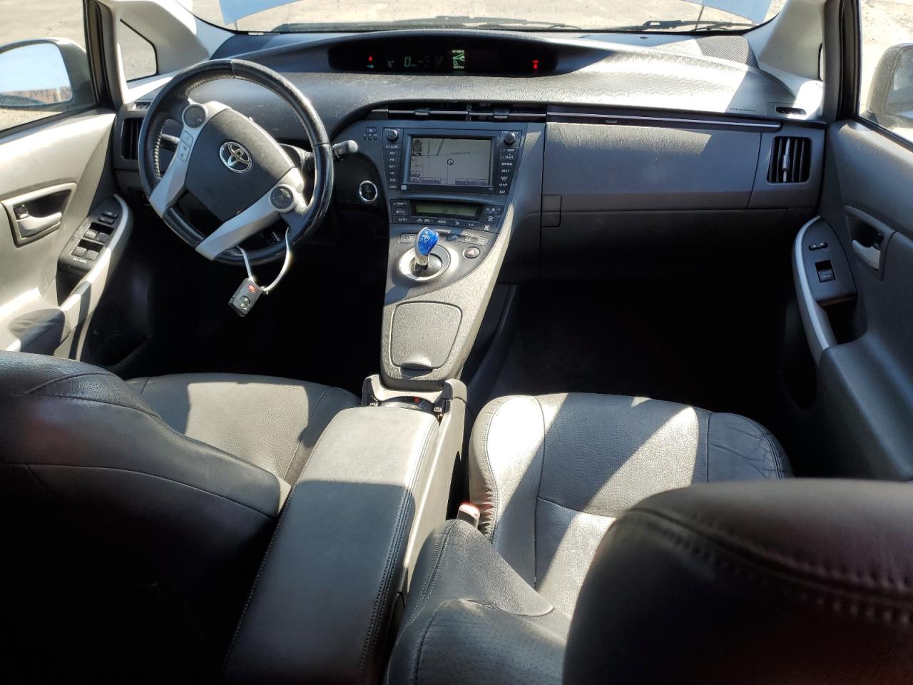 2011 Toyota Prius - Image 8