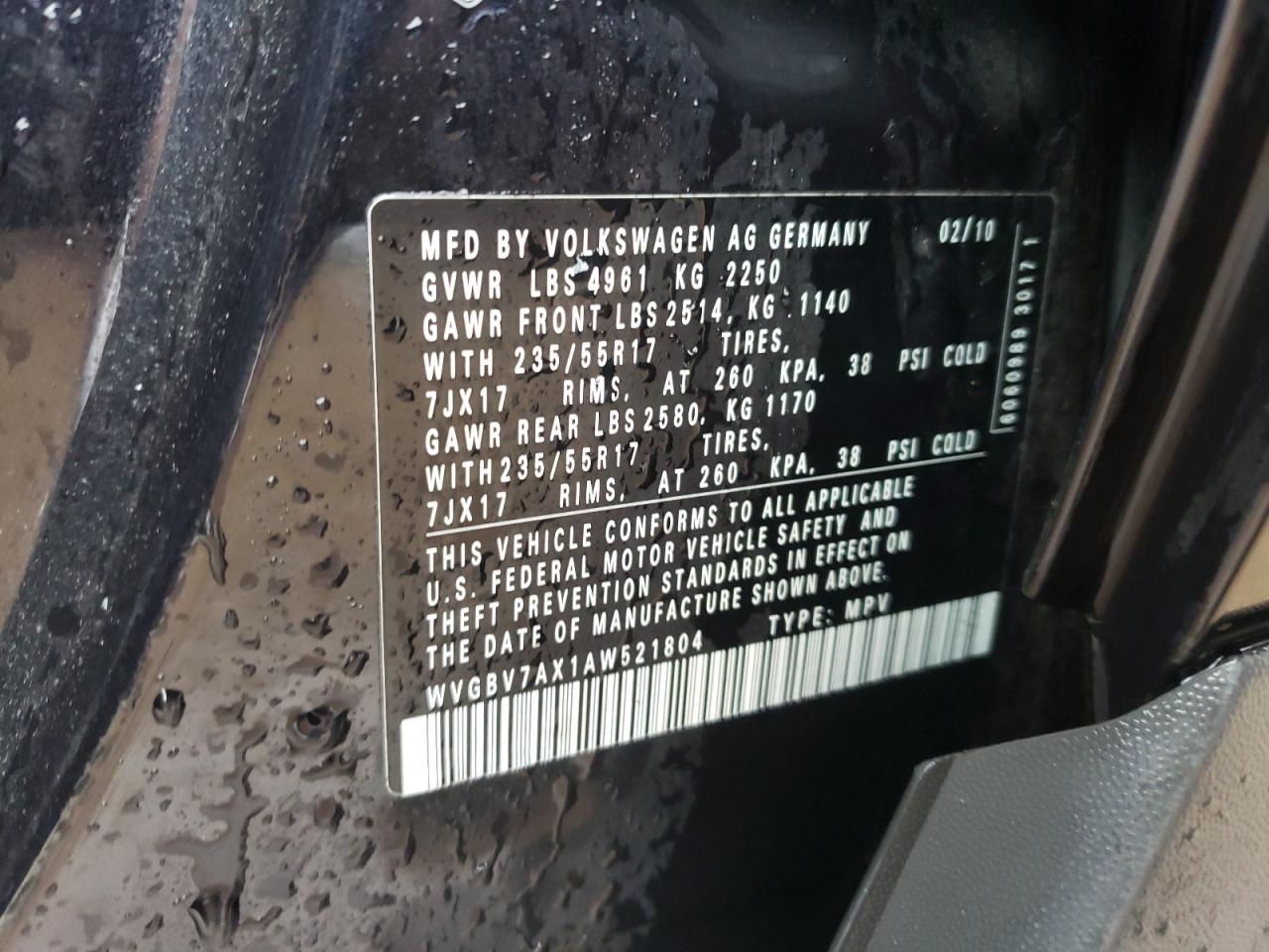 2010 Volkswagen Tiguan - Image 12