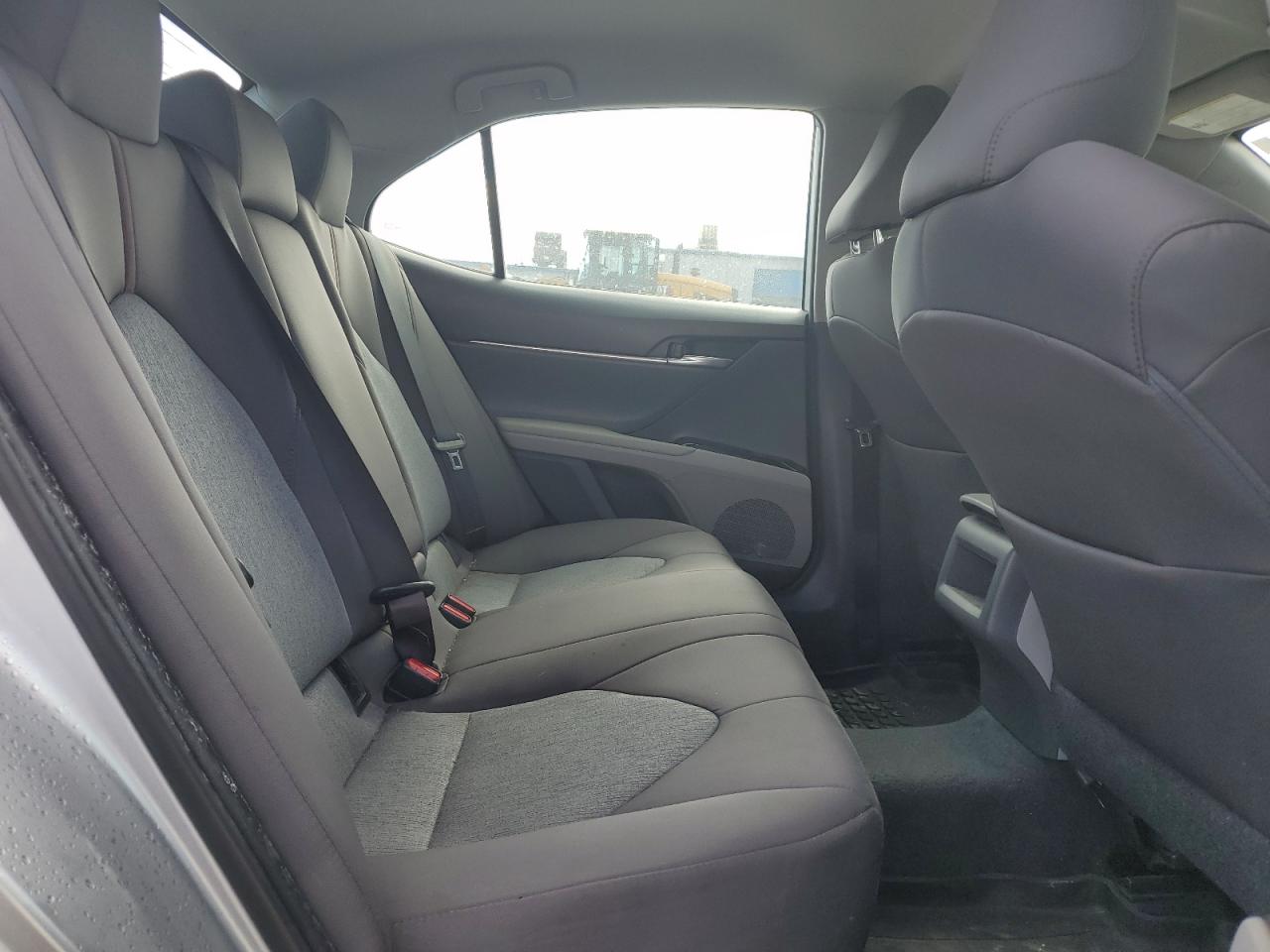 2019 Toyota Camry - Image 10