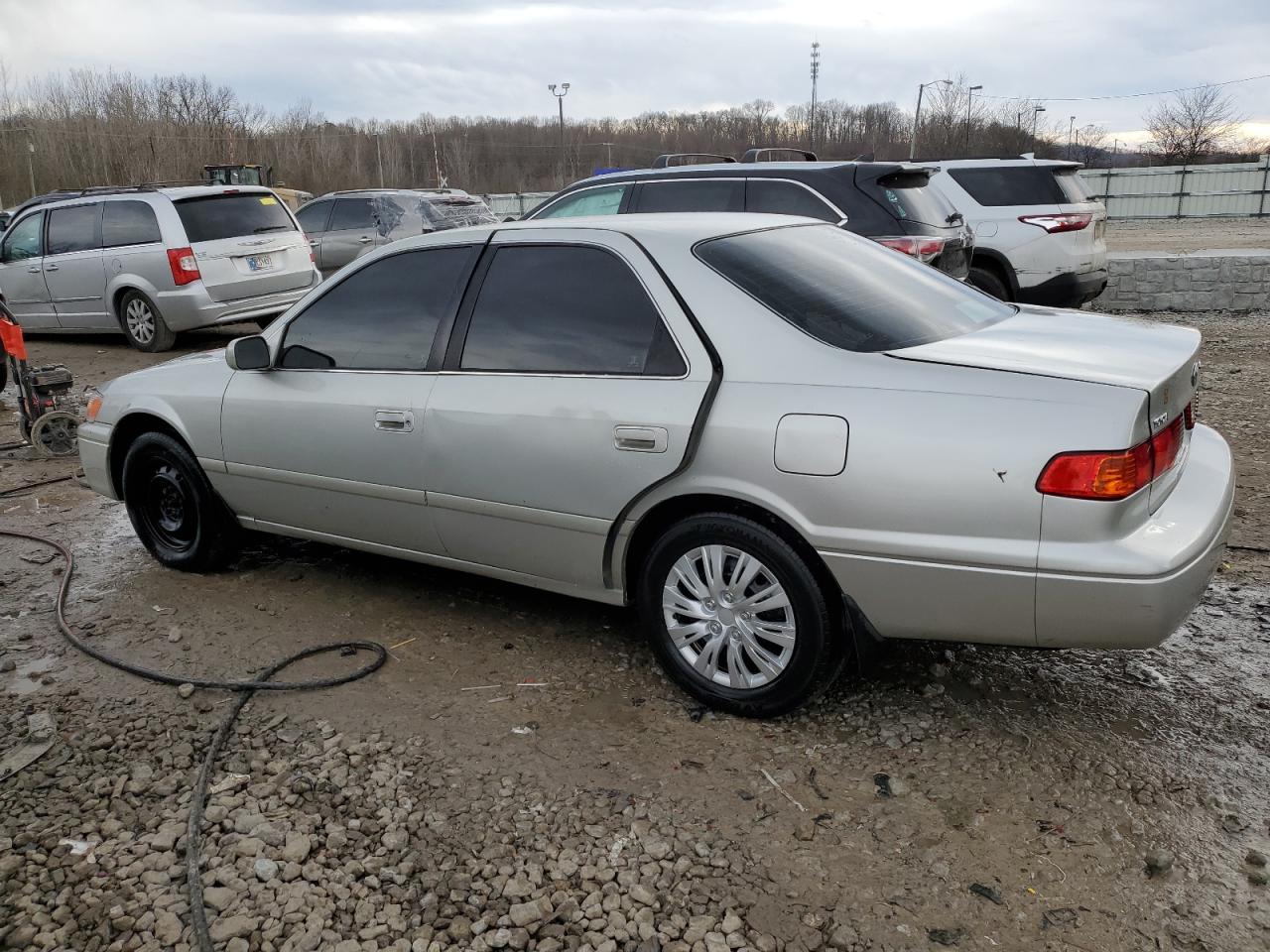 2001 Toyota Camry - Image 2