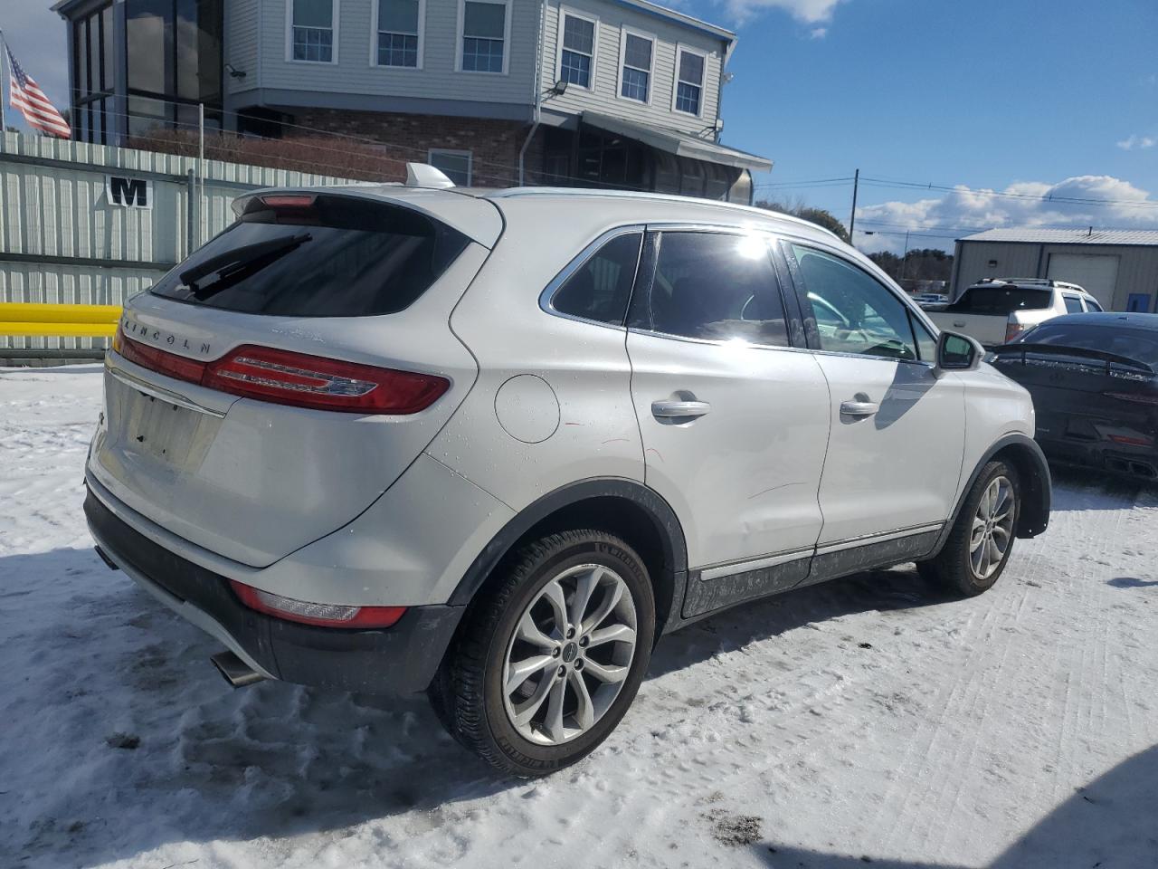 2019 Lincoln MKC - Image 3