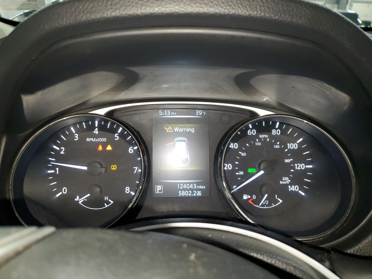 2015 Nissan Rogue - Image 9