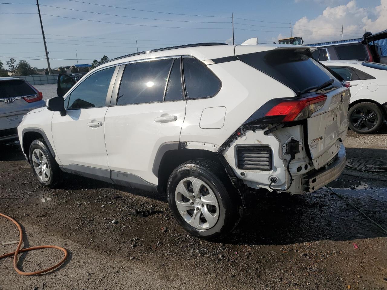 2021 Toyota RAV 4 - Image 2