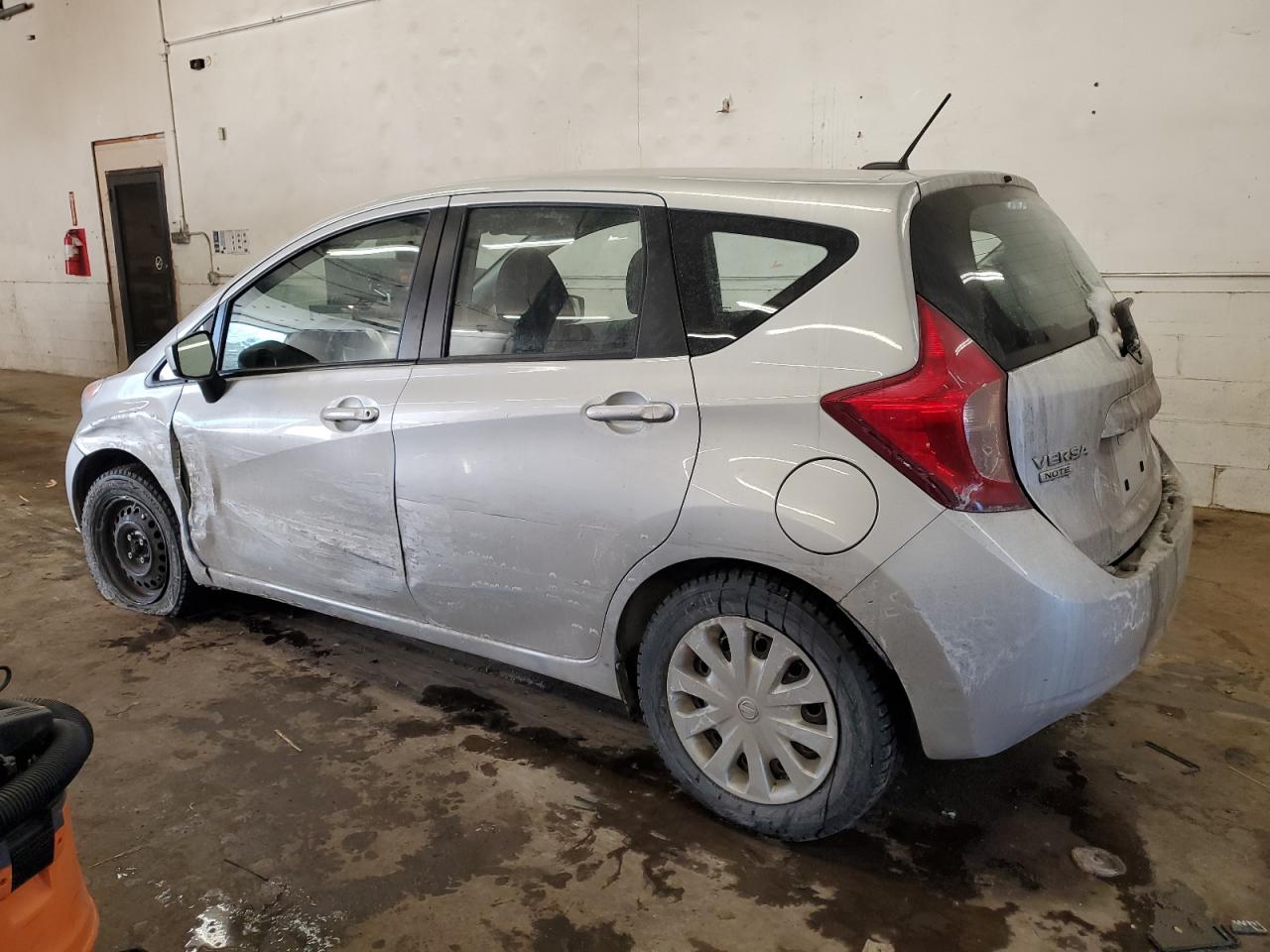 2016 Nissan Versa - Image 2
