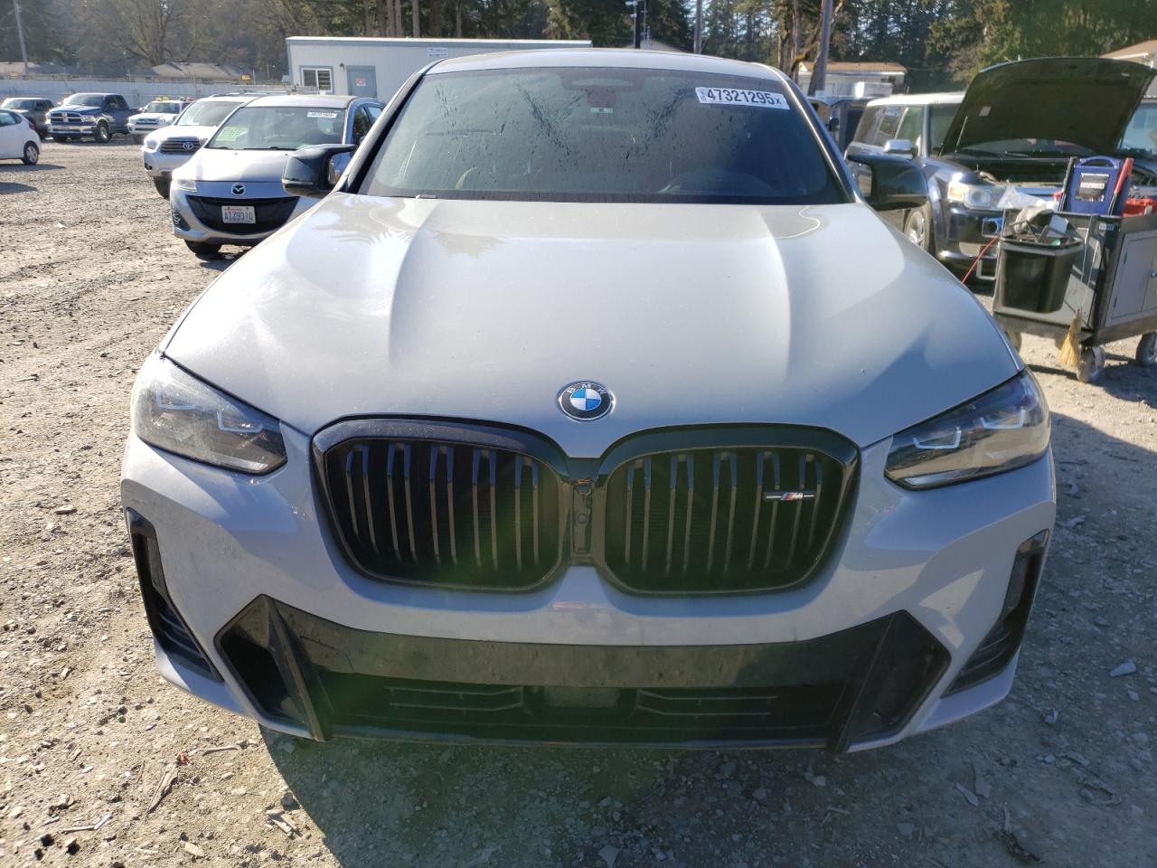 2023 BMW X4 - Image 5