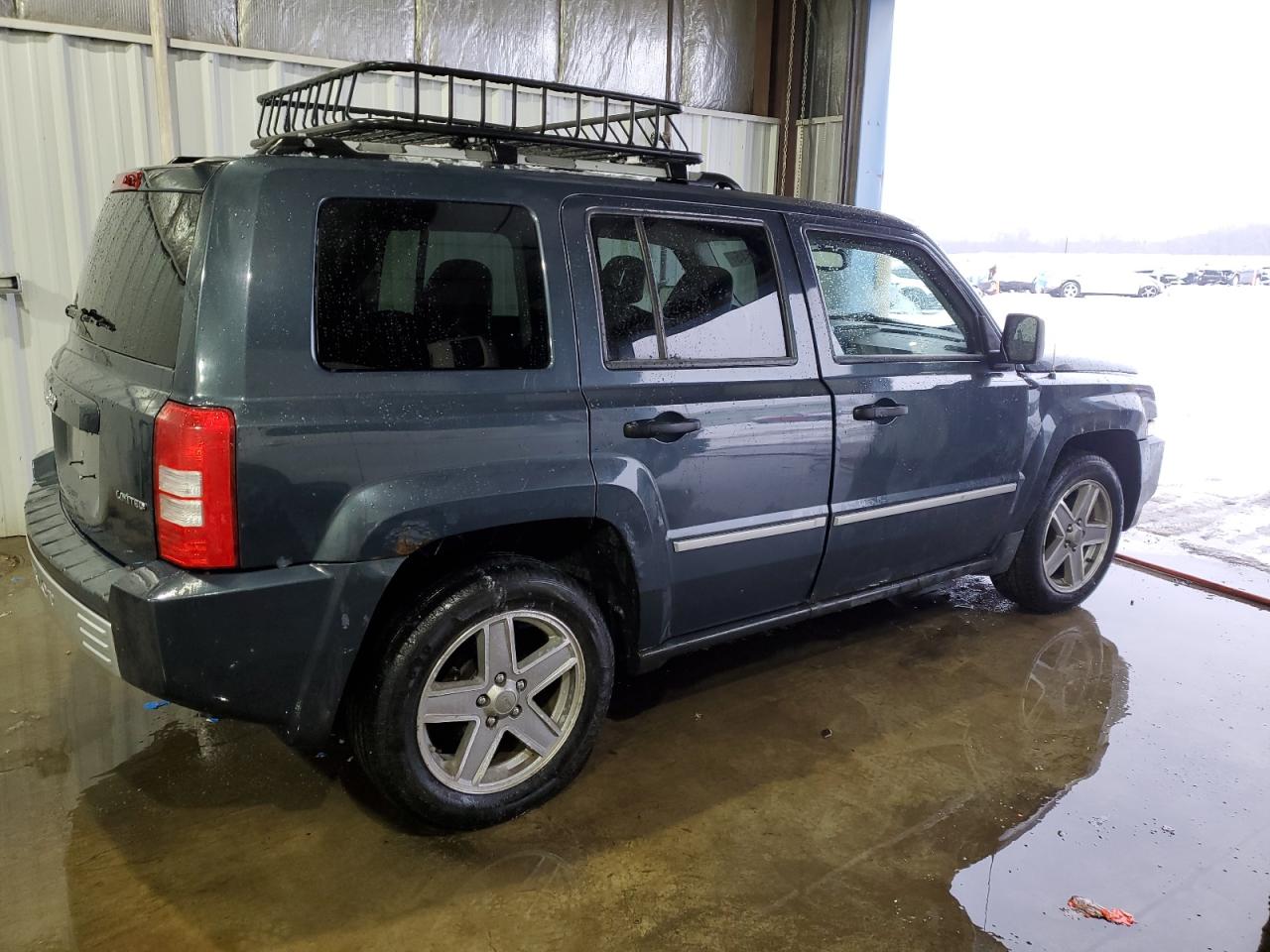 2008 Jeep Liberty (Patriot) - Image 3