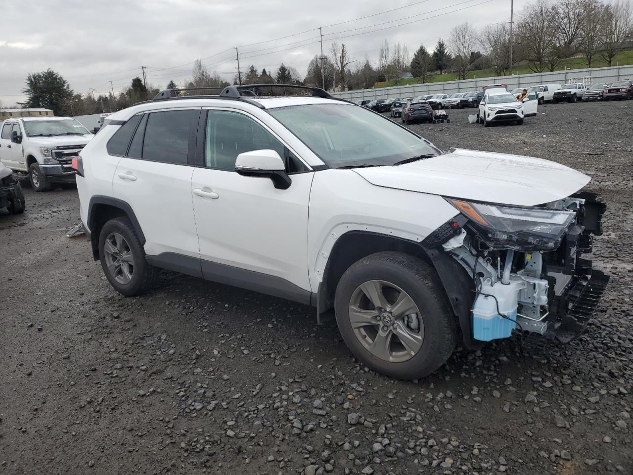 2024 Toyota RAV 4 - Image 4
