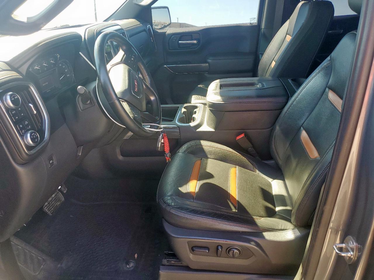 2021 GMC Sierra - Image 7