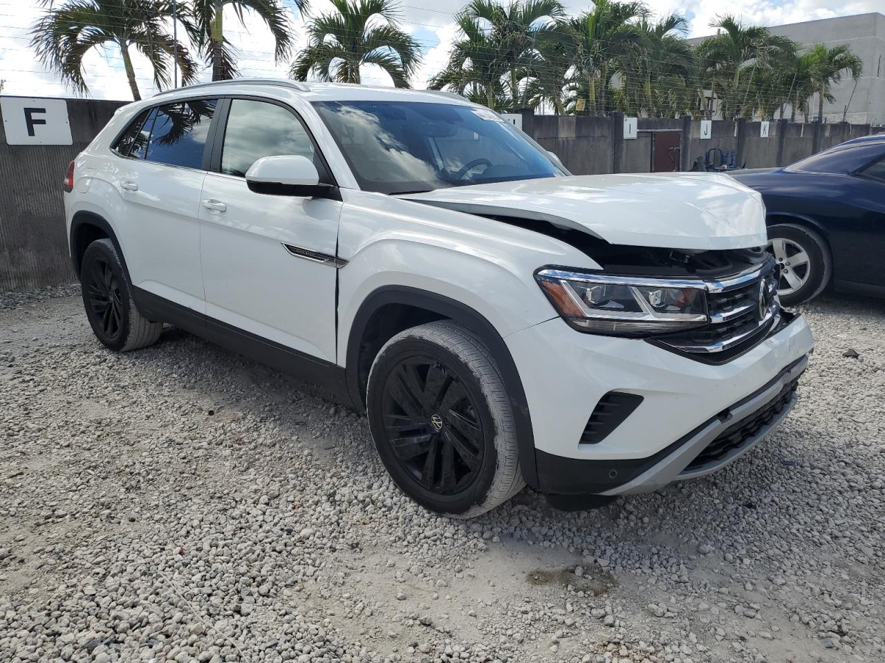 2021 Volkswagen Atlas - Image 4