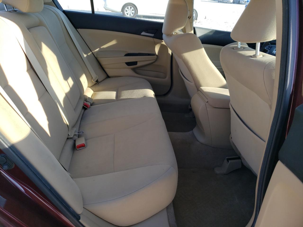 2012 Honda Accord - Image 11