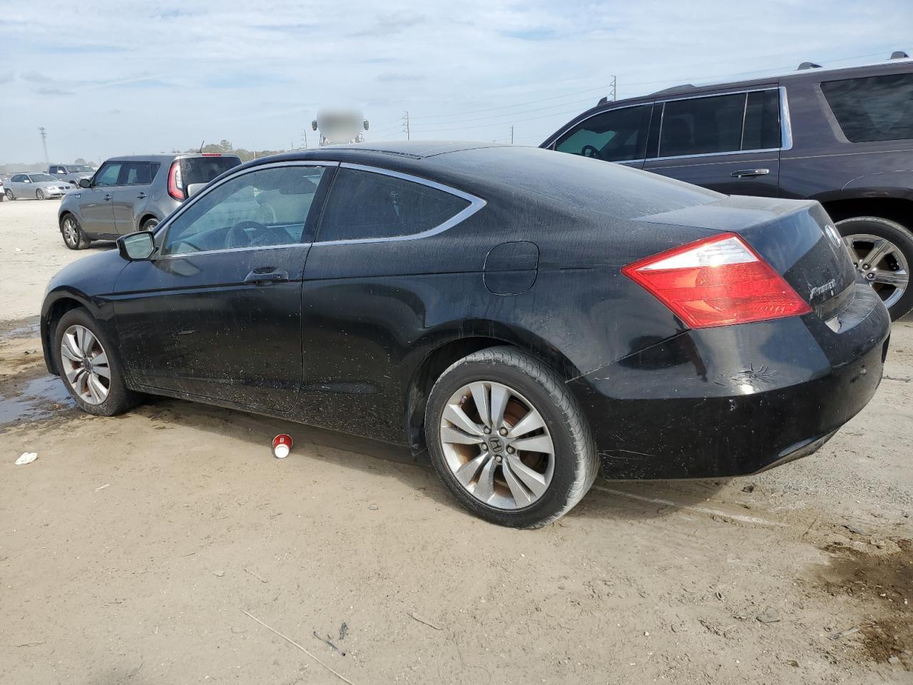 2010 Honda Accord - Image 2