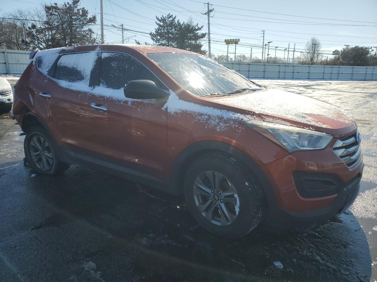 2016 Hyundai Santa Fe - Image 4