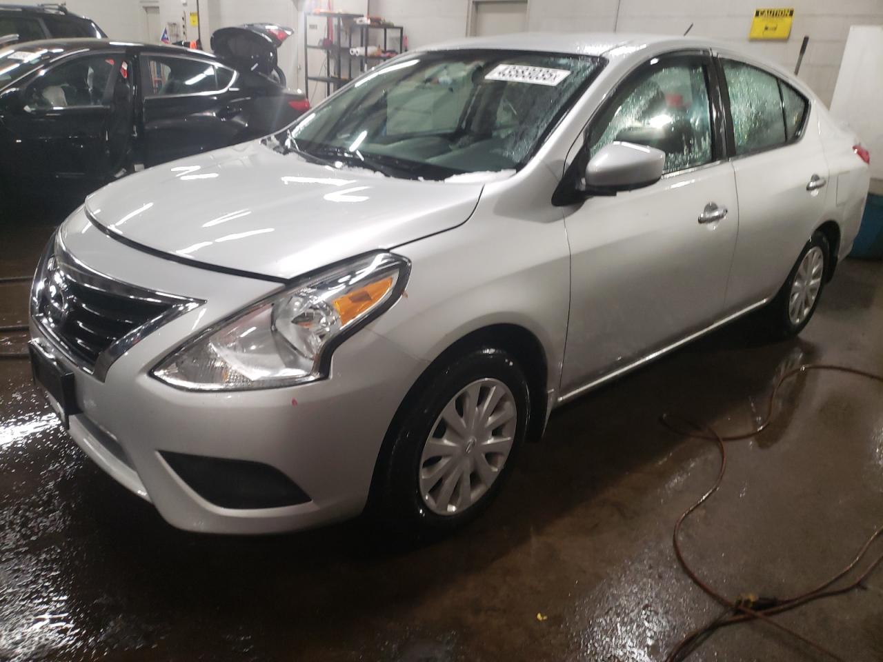 2015 Nissan Versa - Image 1