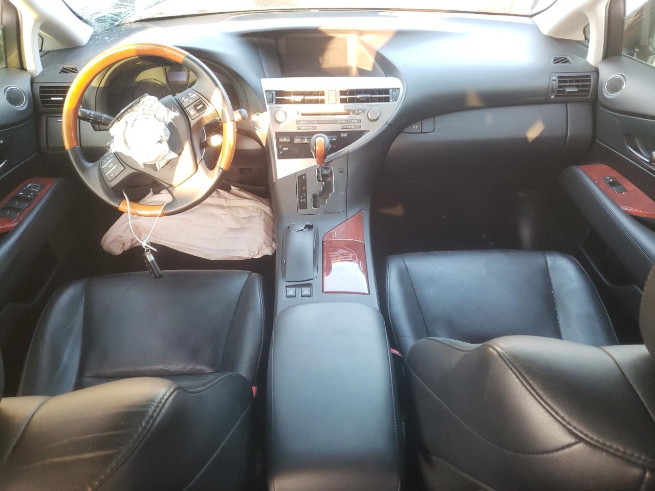 2012 Lexus RX - Image 8