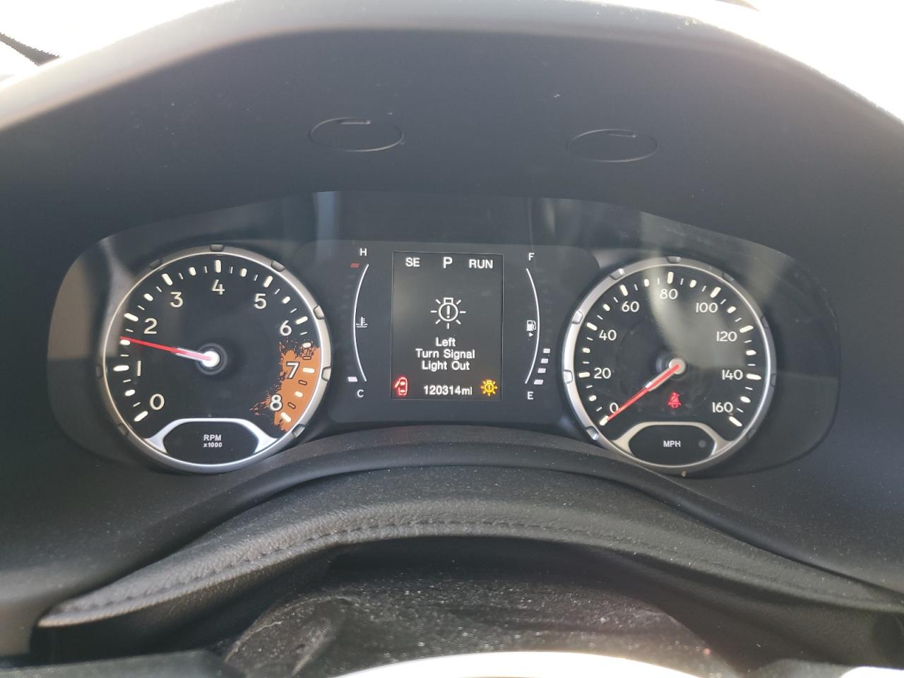 2018 Jeep Renegade - Image 9