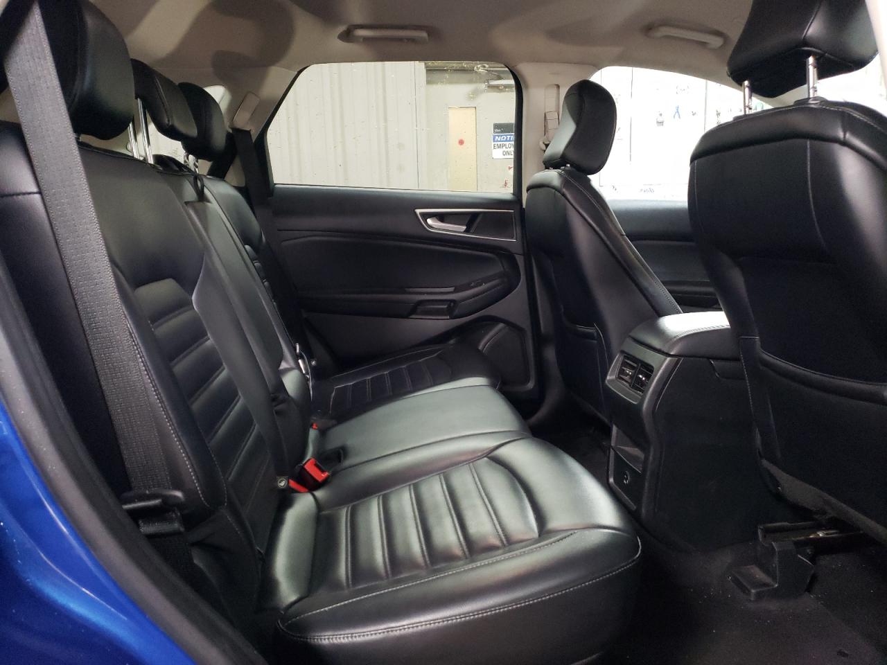 2022 Ford Edge - Image 10