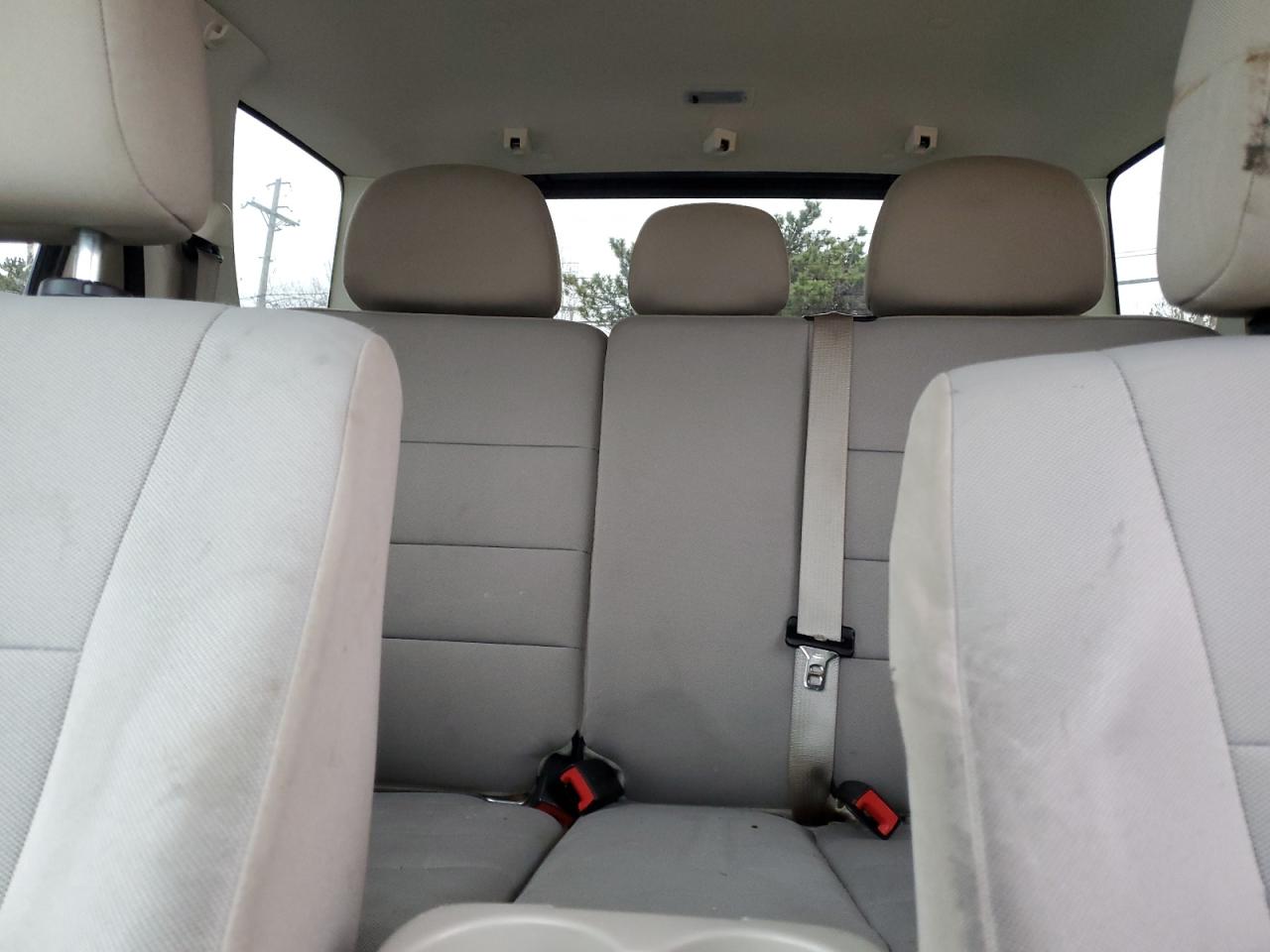 2011 Ford Escape - Image 10