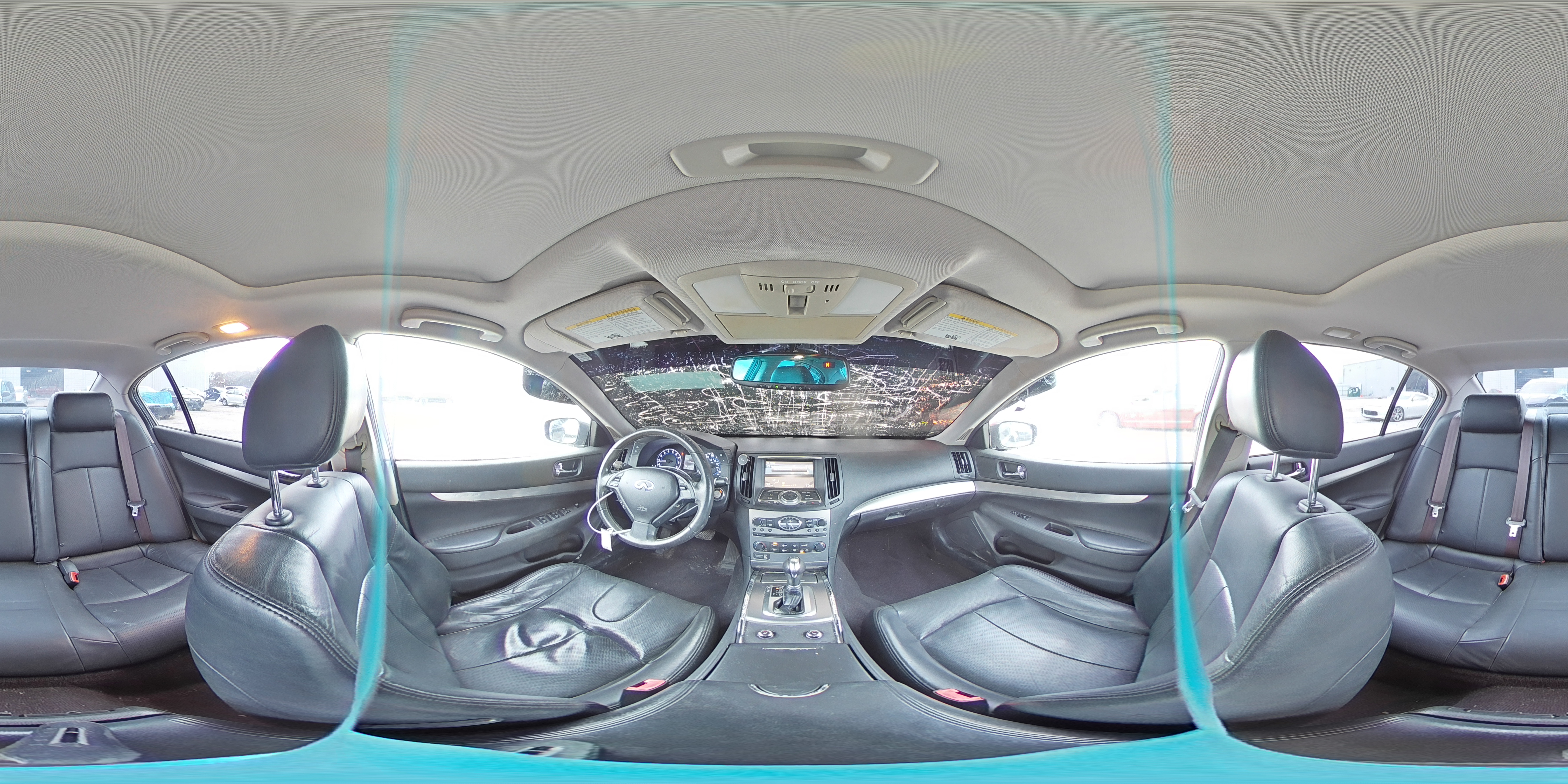2015 Infiniti Q40 - Image 15
